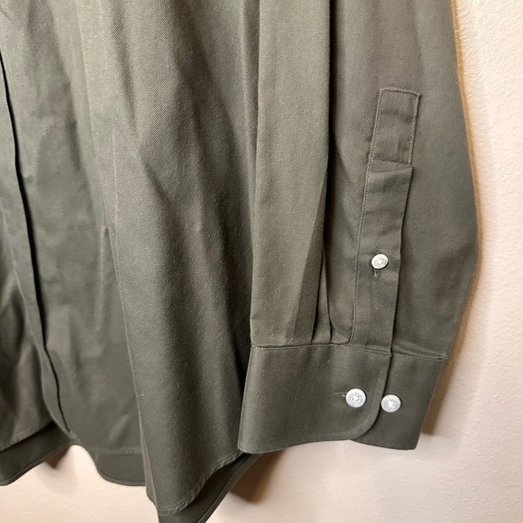 Turnbury Men’s Button Down Long Sleeve Dress Shirt Size XL Green - Picture 2 of 4